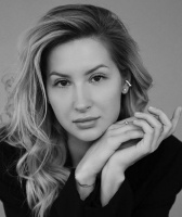 Глебова-Зелинская Алена Николаевна